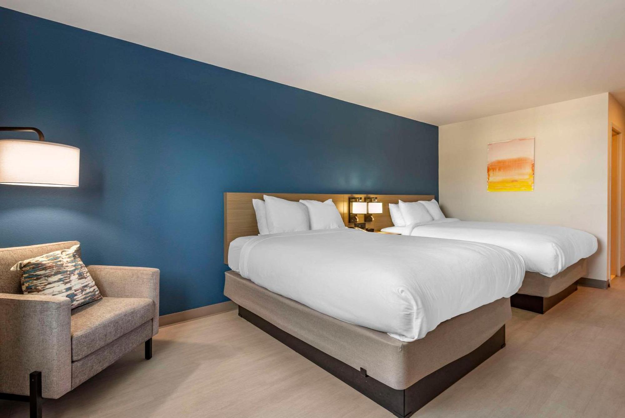 Comfort Inn Philadelphia International Airport West Chester Buitenkant foto